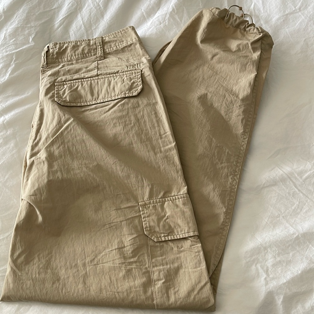 Like new Kith cargo pant with ankle drawstrings